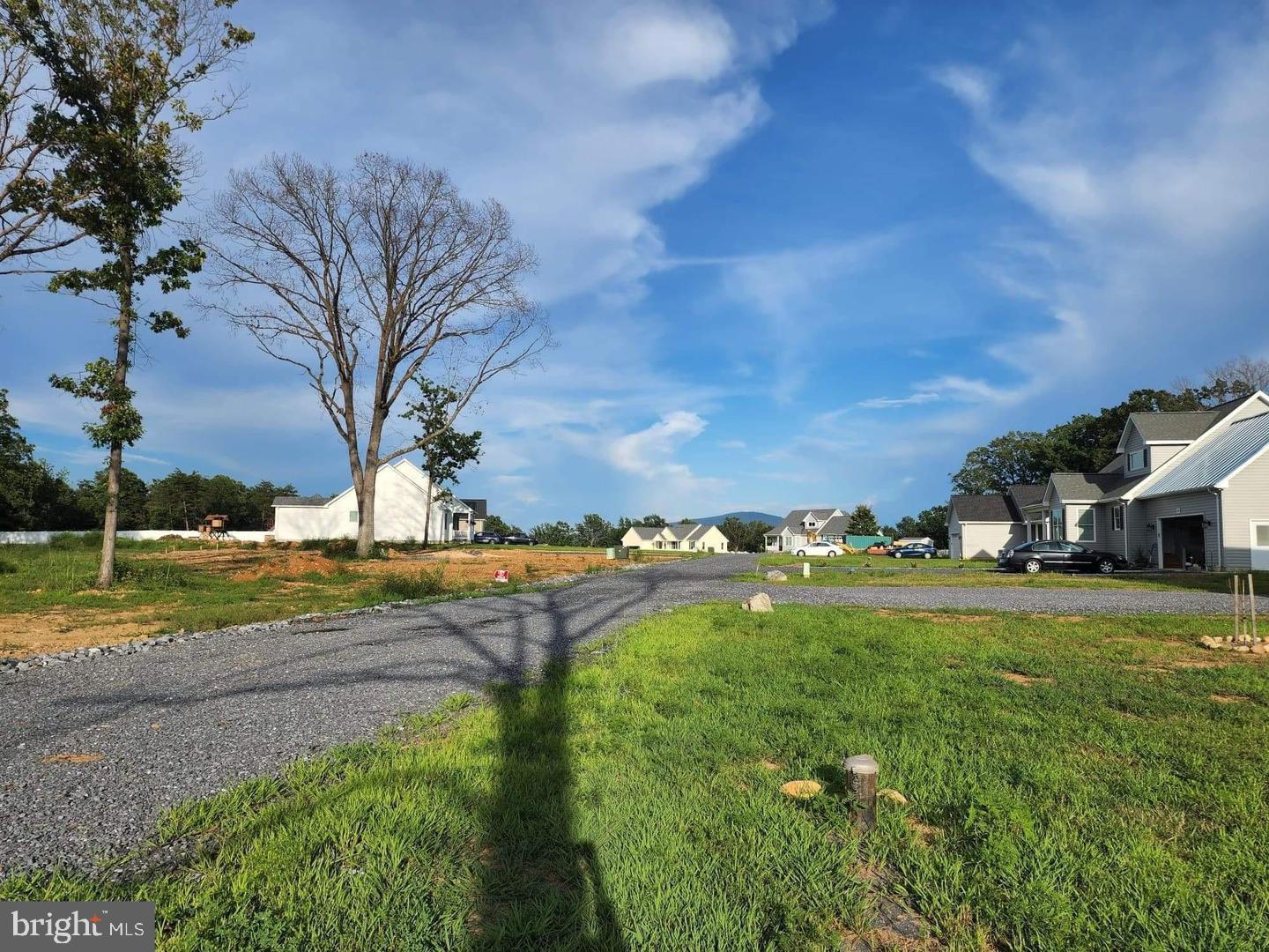 50 Pointers Way, Front Royal, VA 22630 Compass