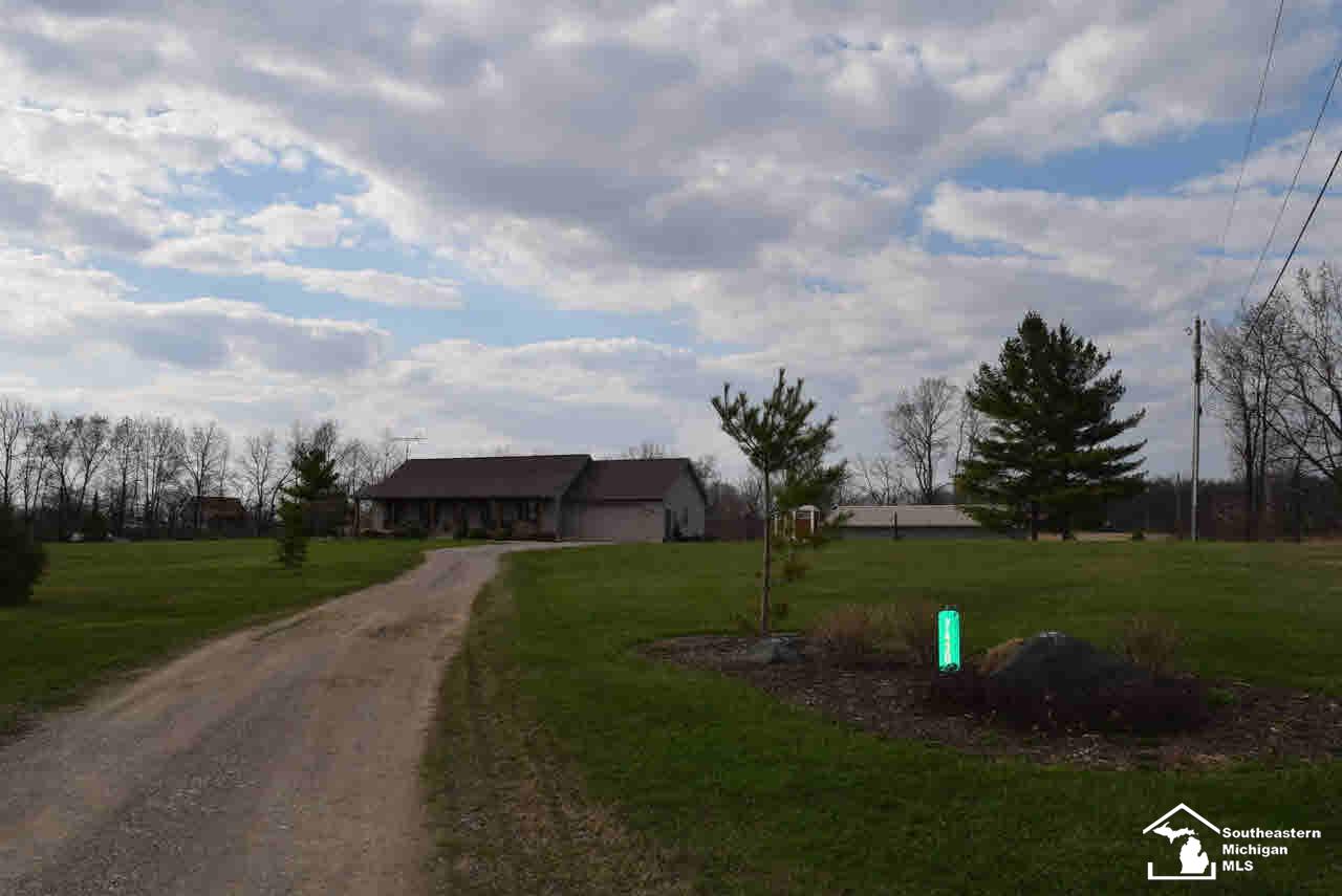 7430 Clinton Macon Road Clinton, MI 49236 - Photo 22 of 23 20435686-21.JPG