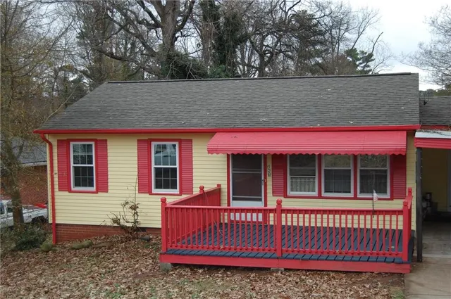 $275,000 | 581 Maran Lane Southwest, Mableton, GA 30126