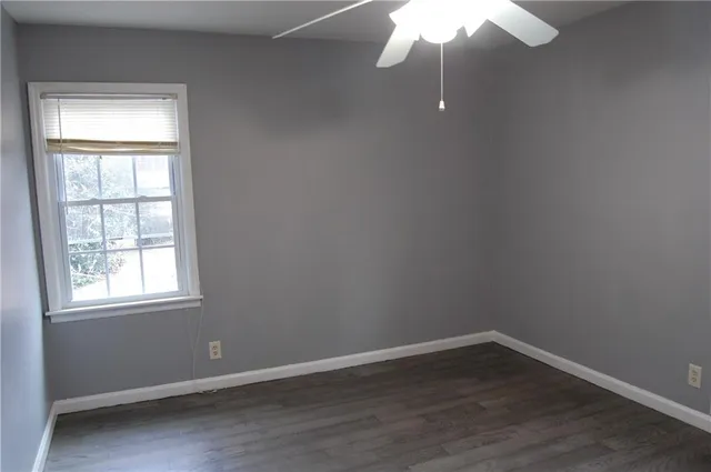 $275,000 | 581 Maran Lane Southwest, Mableton, GA 30126