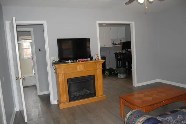 $275,000 | 581 Maran Lane Southwest, Mableton, GA 30126