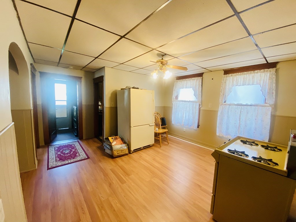 31 Arthur Street Worcester, MA 01604 - Photo 12 of 22 Gallery Image 12
