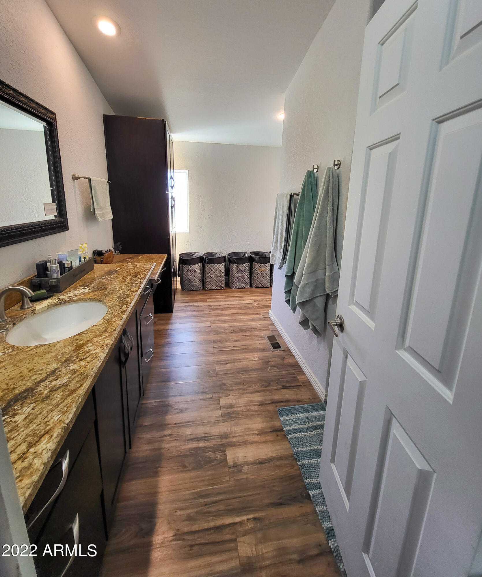 27550 North Cooper Road Florence, AZ 85132 - Photo 21 of 48 Master bath