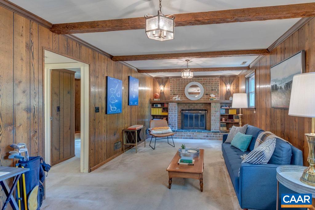 732 Village Road Charlottesville, VA 22903 - Photo 15 of 32 Gallery Image 15