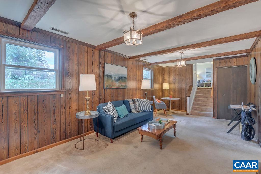 732 Village Road Charlottesville, VA 22903 - Photo 17 of 32 Gallery Image 17