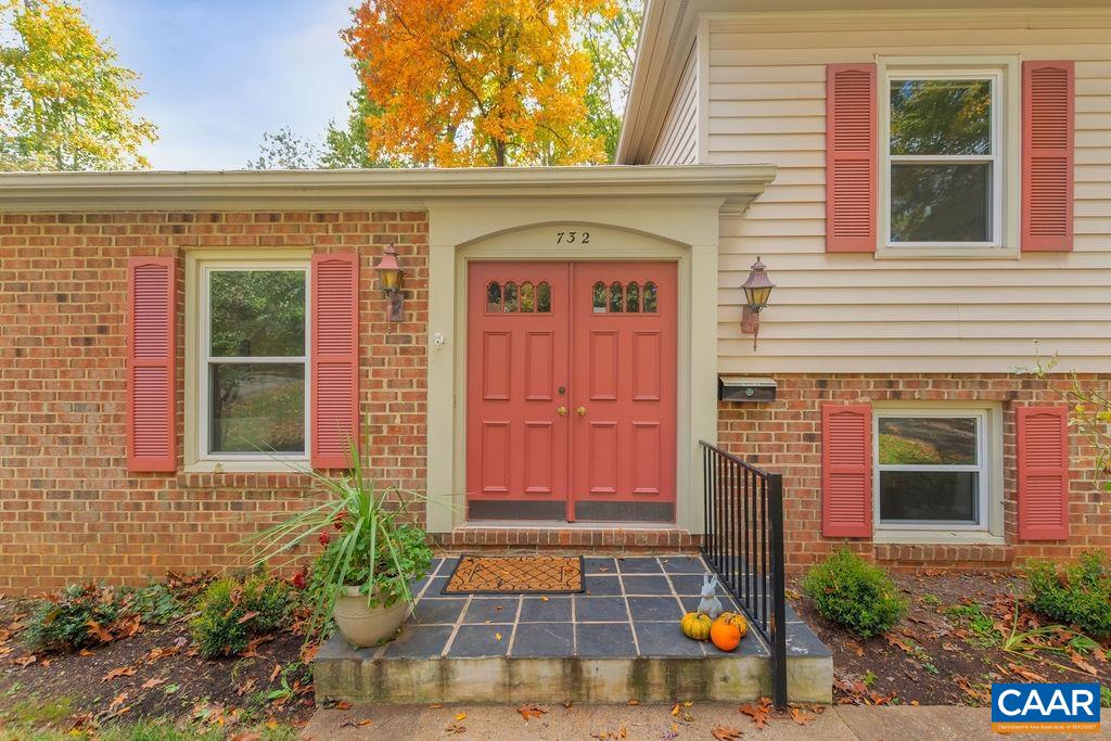 732 Village Road Charlottesville, VA 22903 - Photo 2 of 32 Gallery Image 2