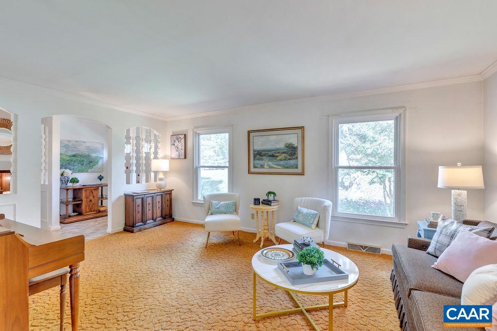 732 Village Road Charlottesville, VA 22903 - Photo 7 of 32 Gallery Image 7