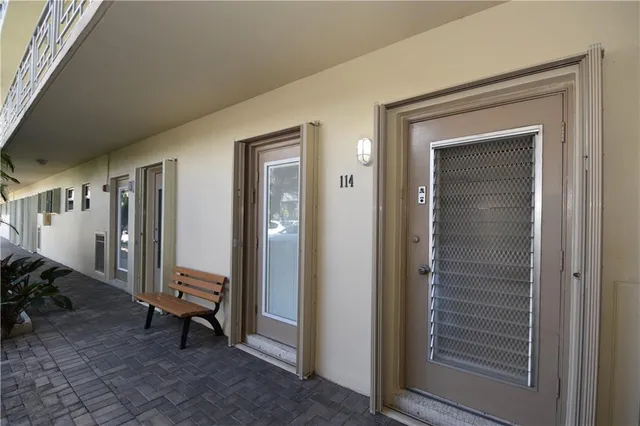 $229,900 | 2600 Diana Drive, Unit 114, Hallandale Beach, FL 33009