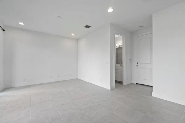 $5,000 | 12621 Machiavelli Way, Palm Beach Gardens, FL 33418