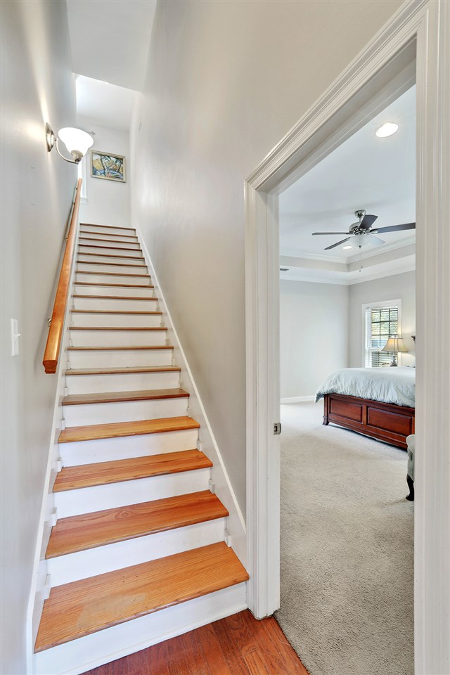 8505 Palmetto Way Foley, AL 36535 - Photo 14 of 20 Stairs to Bonus Room