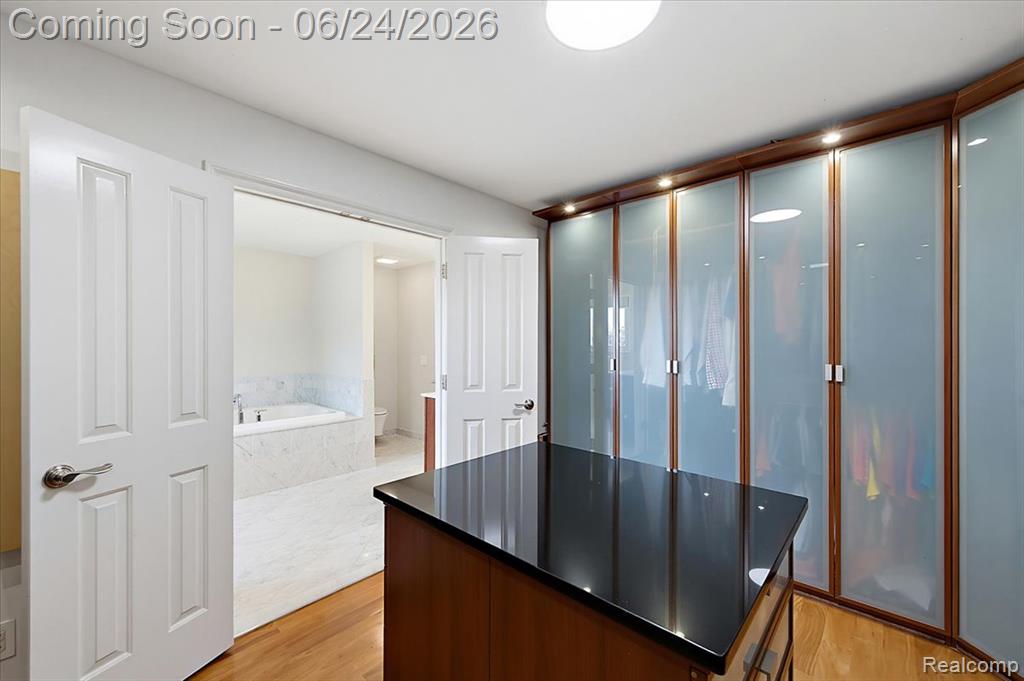 1422 Galena Rochester Hills, MI 48306 - Photo 33 of 73