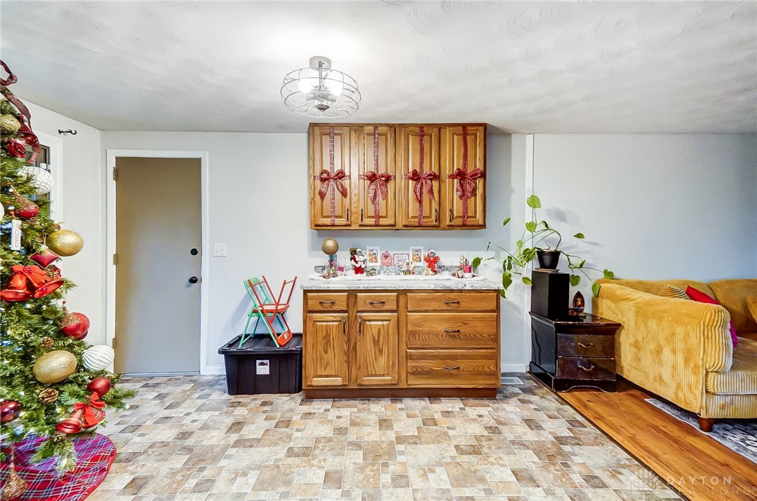4531 Powell Road Dayton, OH 45424 - Photo 15 of 31 Gallery Image 15