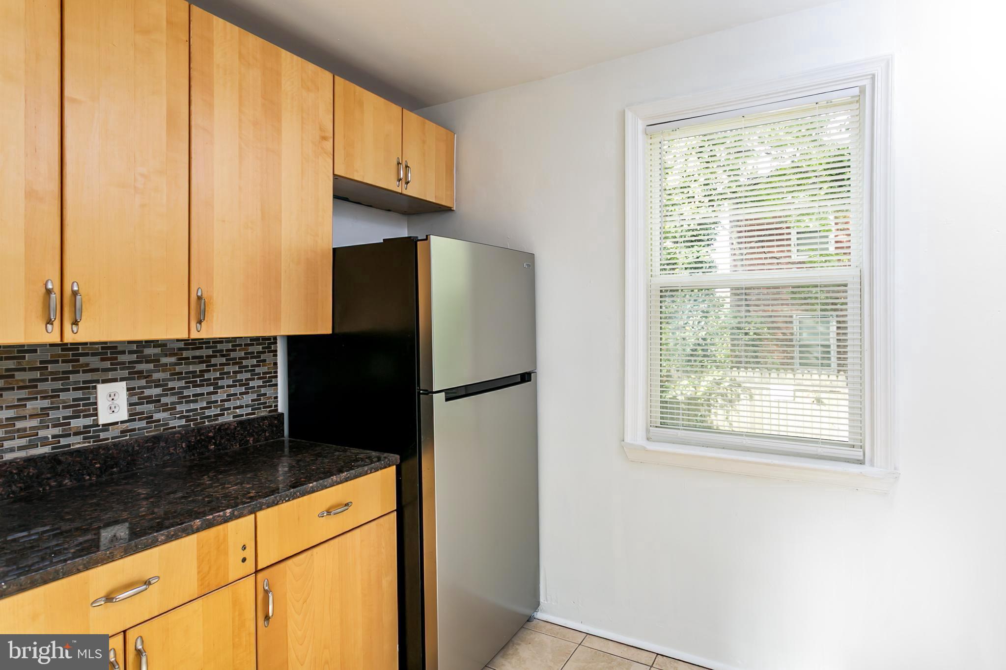 1124 Gleneagle Road Baltimore, MD 21239 - Photo 5 of 25 Apt 1