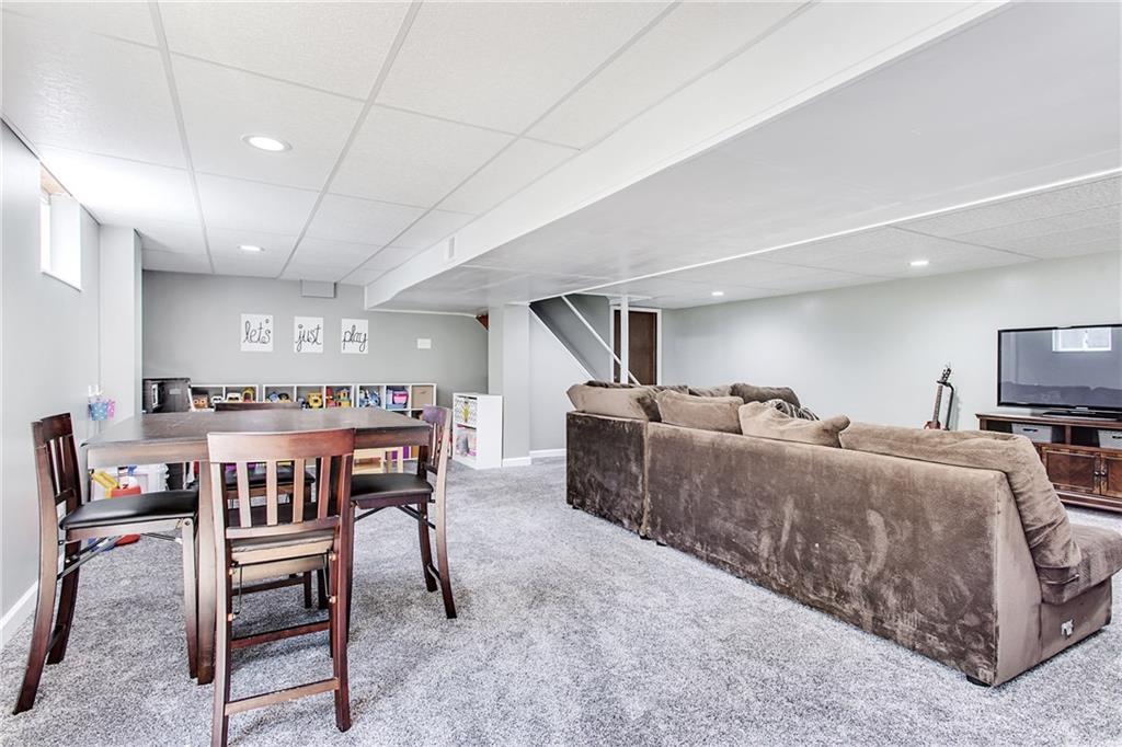101 Locust Ridge Drive Pittsburgh, PA 15209 - Photo 19 of 25 Gallery Image 19