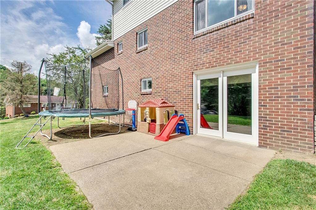 101 Locust Ridge Drive Pittsburgh, PA 15209 - Photo 22 of 25 Gallery Image 22