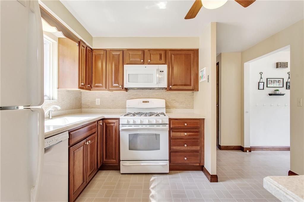 101 Locust Ridge Drive Pittsburgh, PA 15209 - Photo 8 of 25 Gallery Image 8