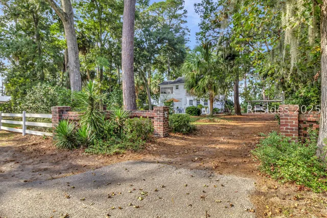 $2,695,000 | 6 Nanny Cove Road, Bluffton, SC 29910