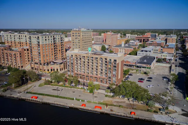 $540,000 | 106 North Water Street, Wilmington, NC 28401