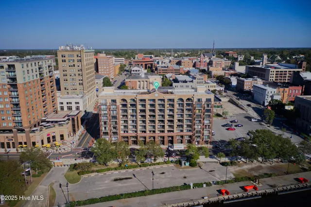 $540,000 | 106 North Water Street, Wilmington, NC 28401