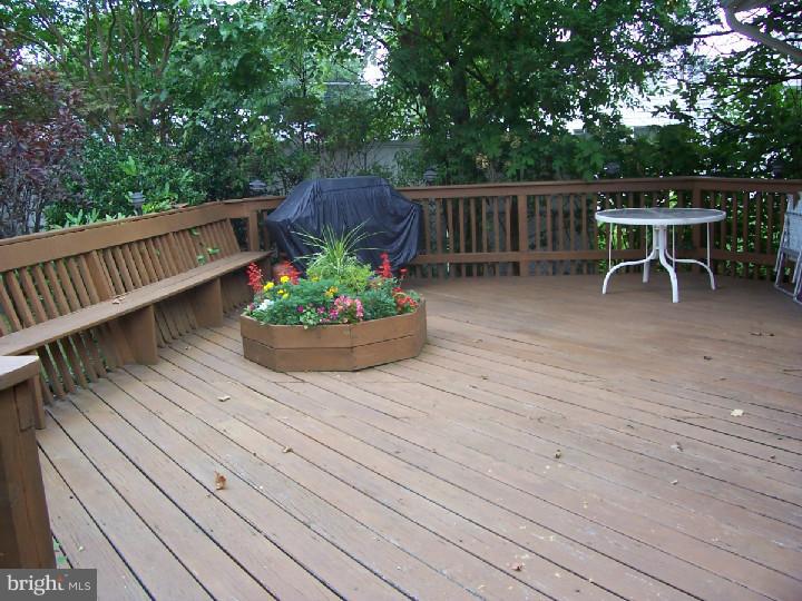 500 North Forklanding Road Maple Shade, NJ 08052 - Photo 16 of 18