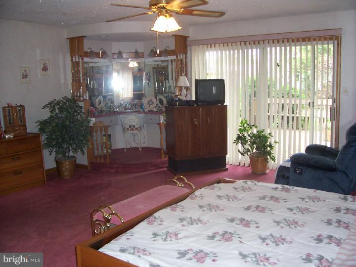 500 North Forklanding Road Maple Shade, NJ 08052 - Photo 5 of 18