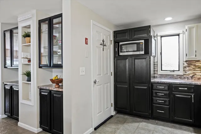 $445,000 | 81 Robinson Road, Unit A, Hudson, NH 03051