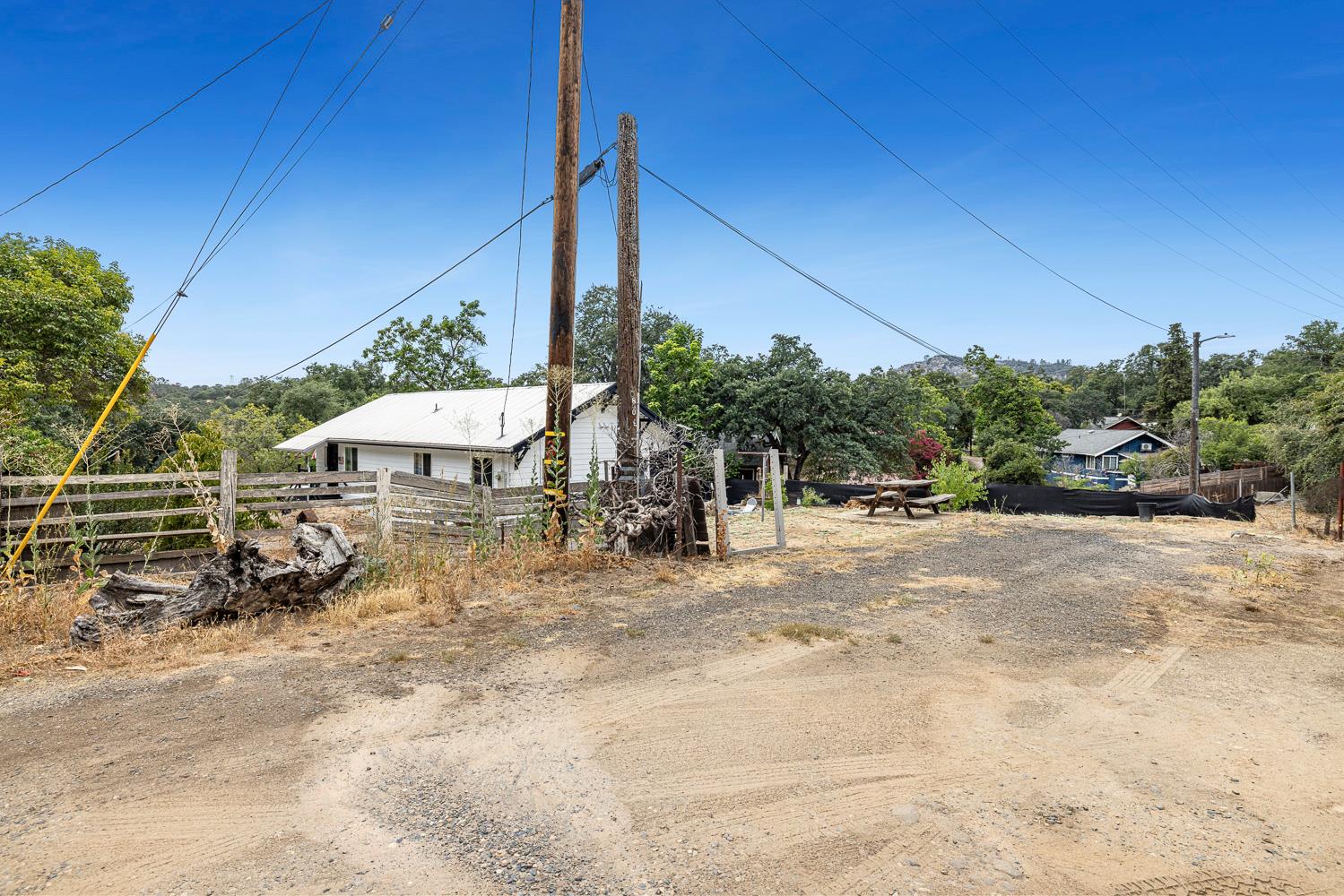 34633 Robles Road Auberry, CA 93602 - Photo 34 of 52
