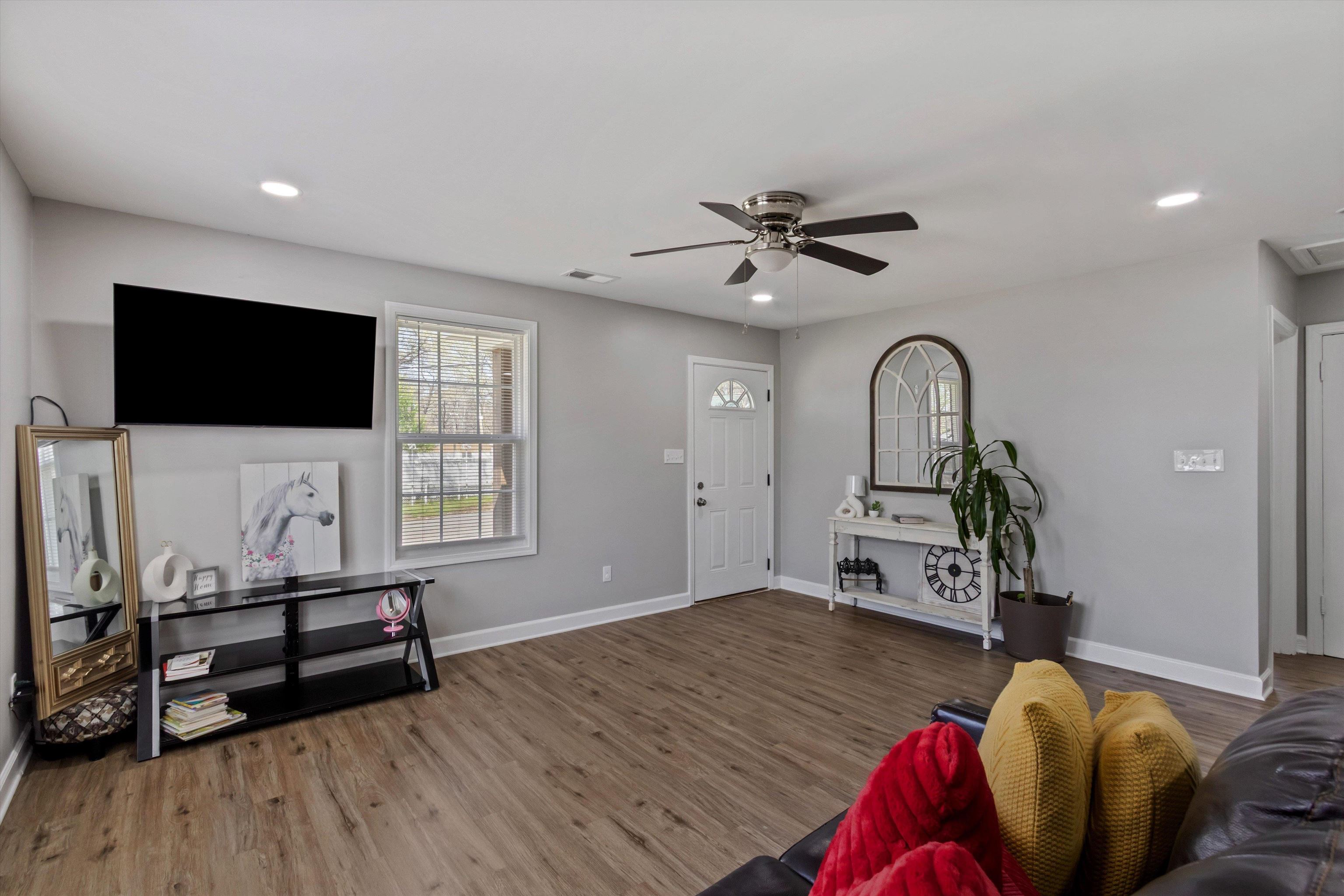 1217 Carlton Road Memphis, TN 38106 - Photo 7 of 32 Living room featuring wood finished floors, ceiling fan, and recessed lighting
