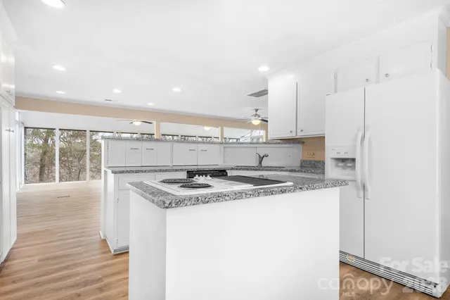 $325,000 | 1126 Hanford Place Northwest, Concord, NC 28027