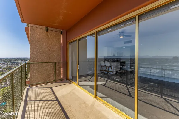 $185,000 | 4750 North Central Avenue, Unit E16, Phoenix, AZ 85012