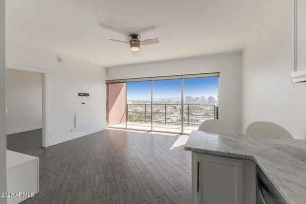 $185,000 | 4750 North Central Avenue, Unit E16, Phoenix, AZ 85012