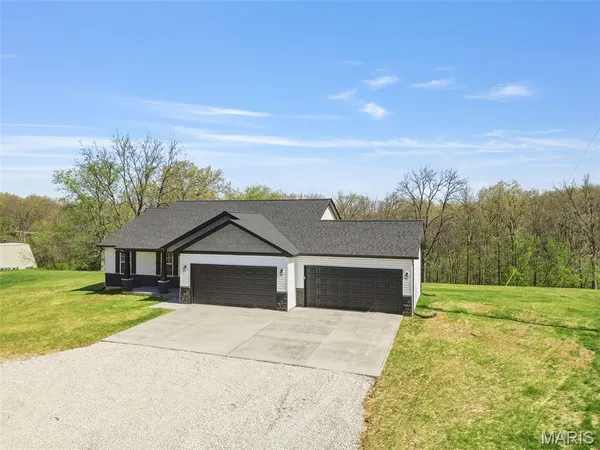 $359,000 | 17620 Highway F Bowling Green, Bowling Green, MO 63334