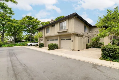 $899,000 | 6094 Cumulus Lane, San Diego, CA 92110