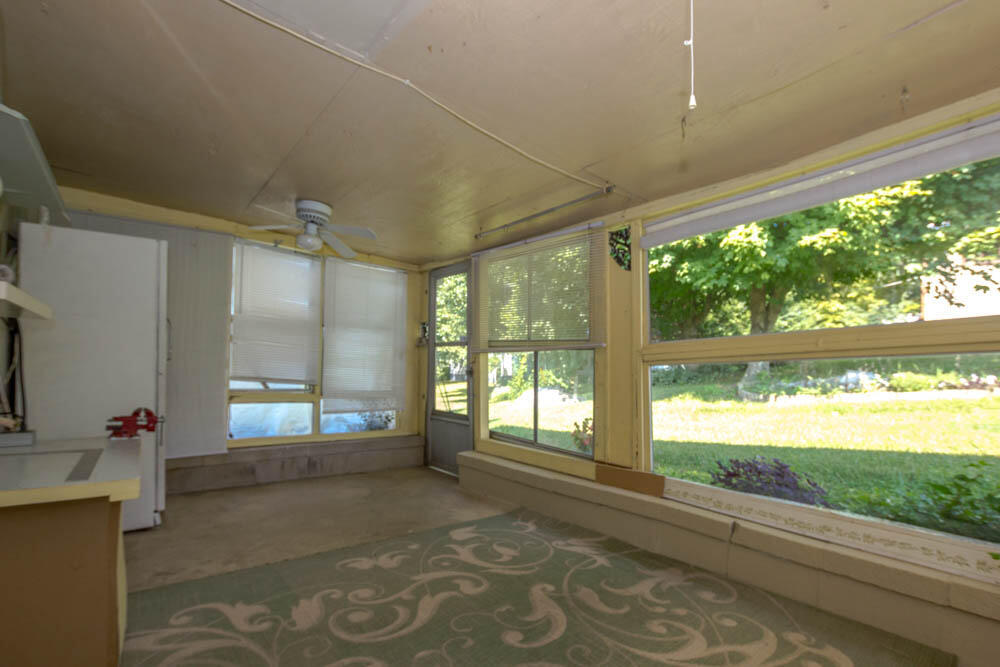 5764 Orebank Road Kingsport, TN 37664 - Photo 15 of 39 IMG_6148