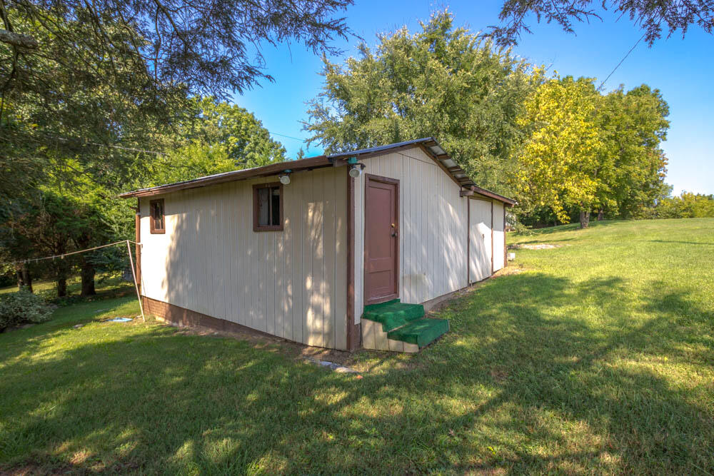 5764 Orebank Road Kingsport, TN 37664 - Photo 27 of 39 IMG_6125