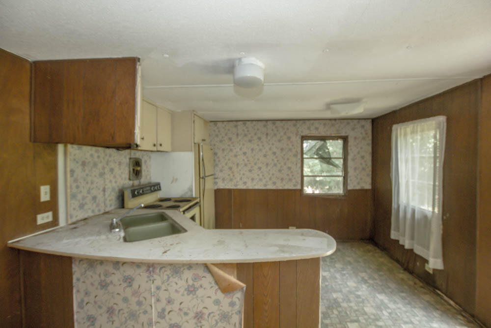 5764 Orebank Road Kingsport, TN 37664 - Photo 35 of 39 IMG_6156