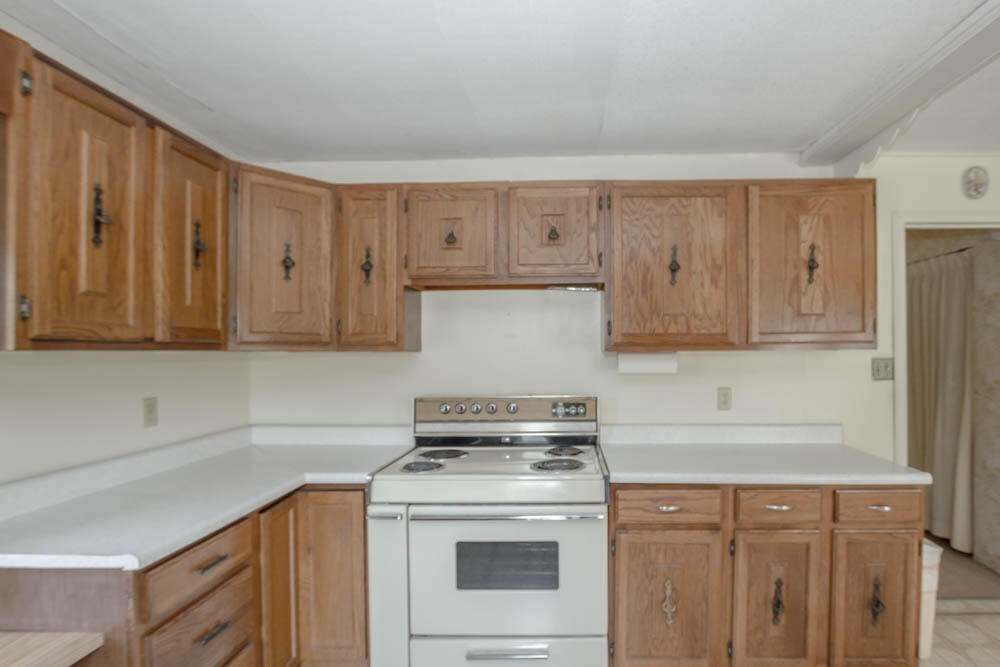 5764 Orebank Road Kingsport, TN 37664 - Photo 9 of 39 IMG_6142