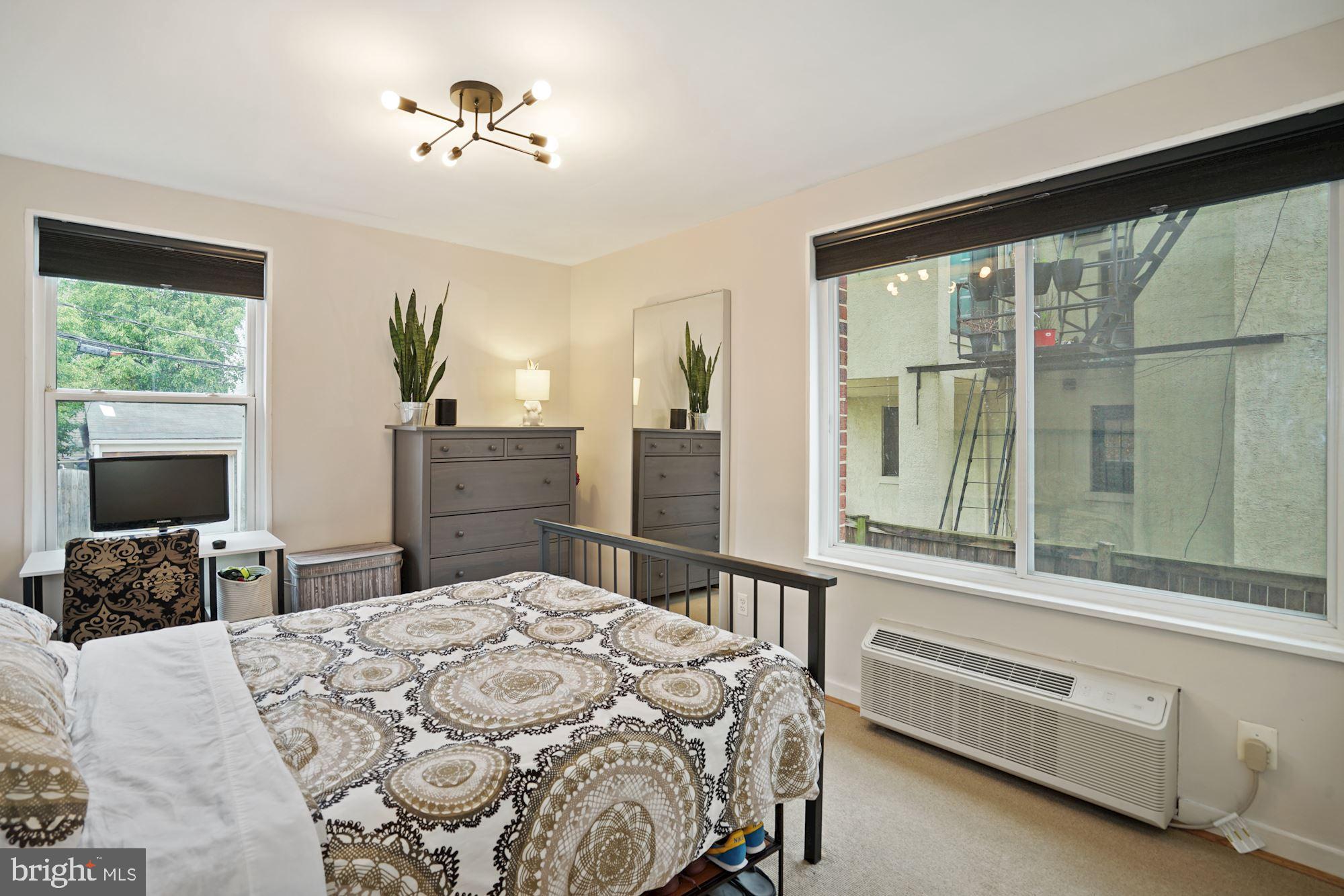 2639 15th Street Northwest, Unit 104 Washington, DC 20009 - Photo 13 of 20