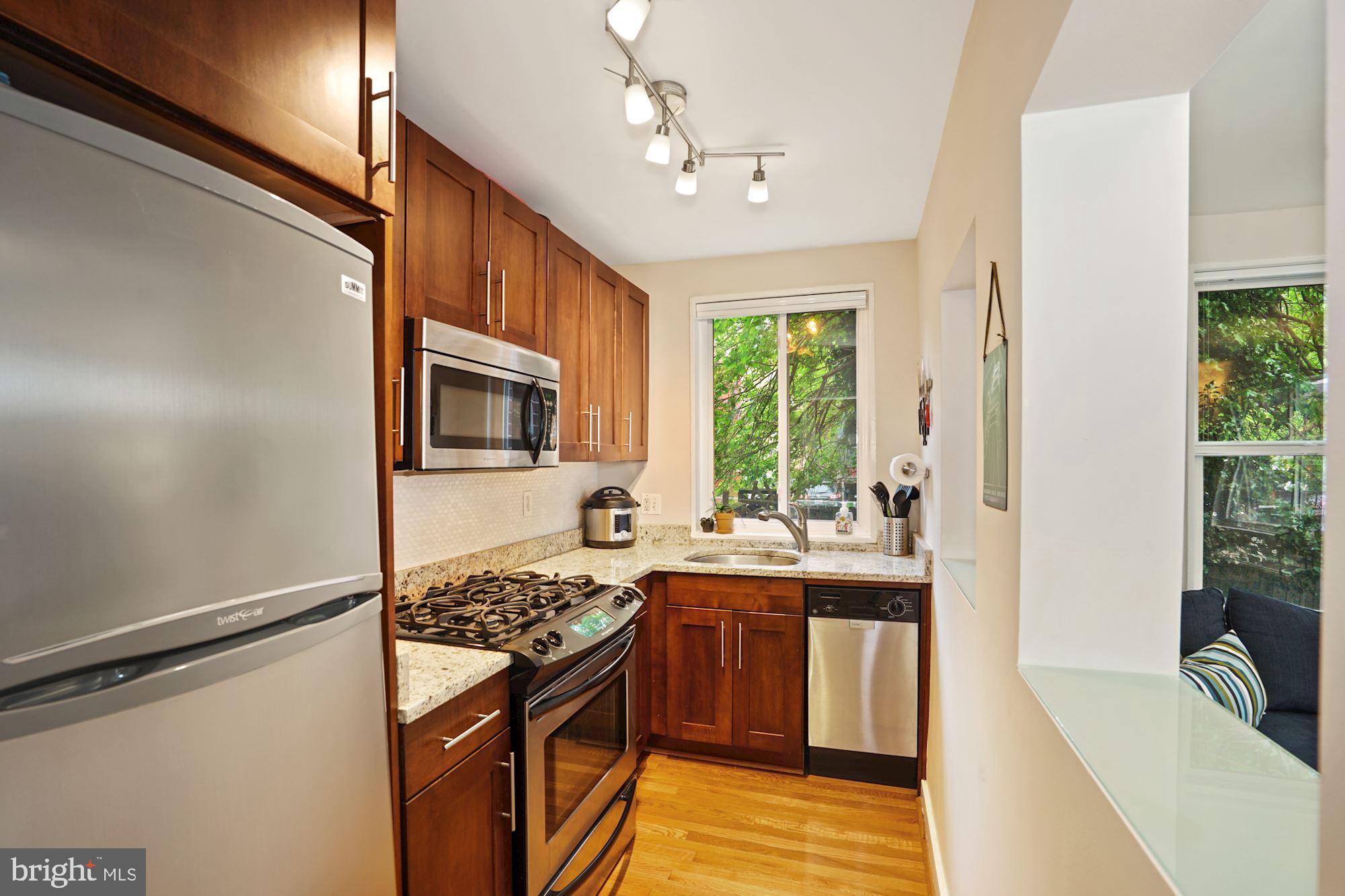 2639 15th Street Northwest, Unit 104 Washington, DC 20009 - Photo 6 of 20