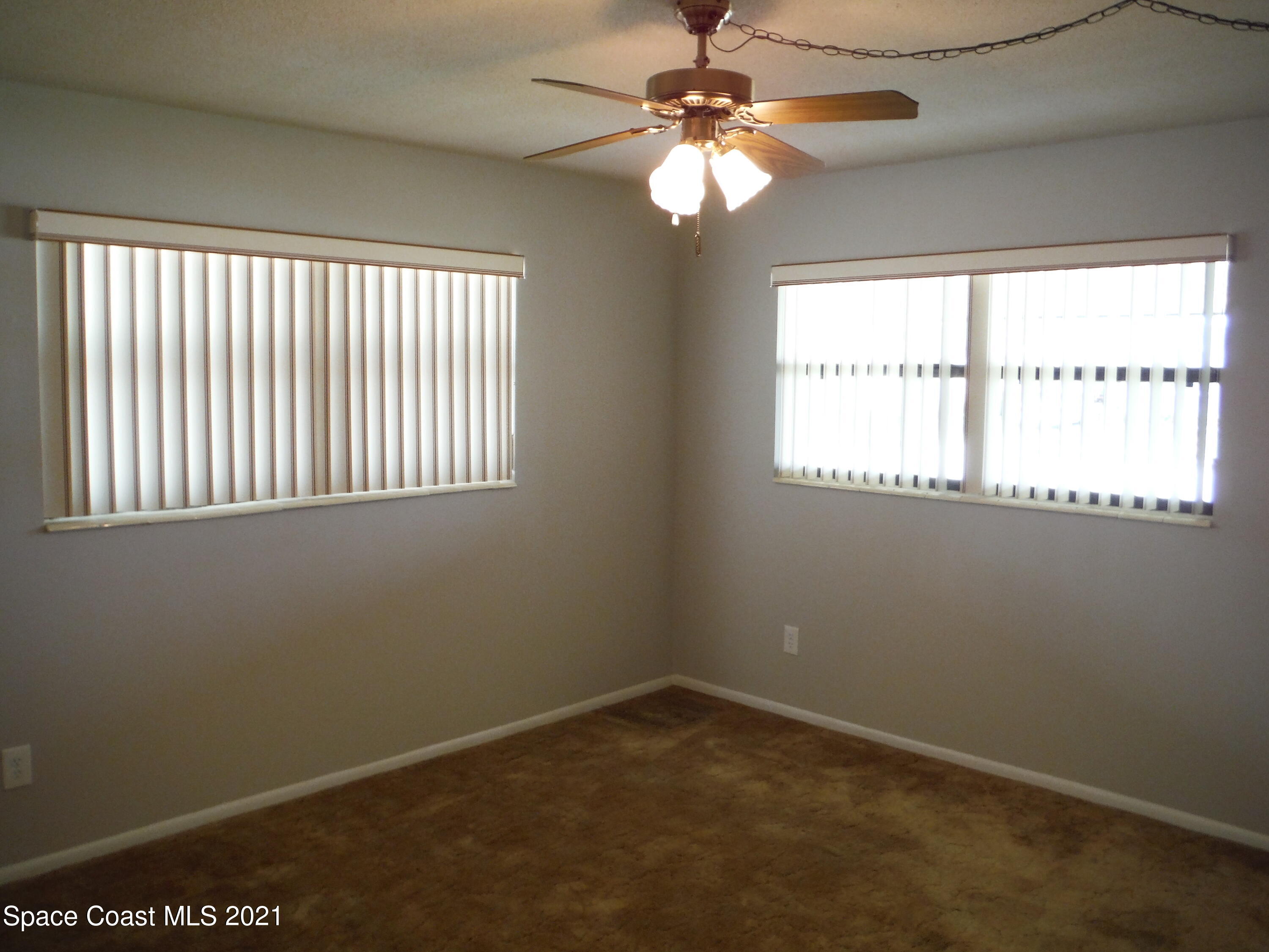 3001 Pembrooke Road Titusville, FL 32796 - Photo 12 of 20 DSCF5561
