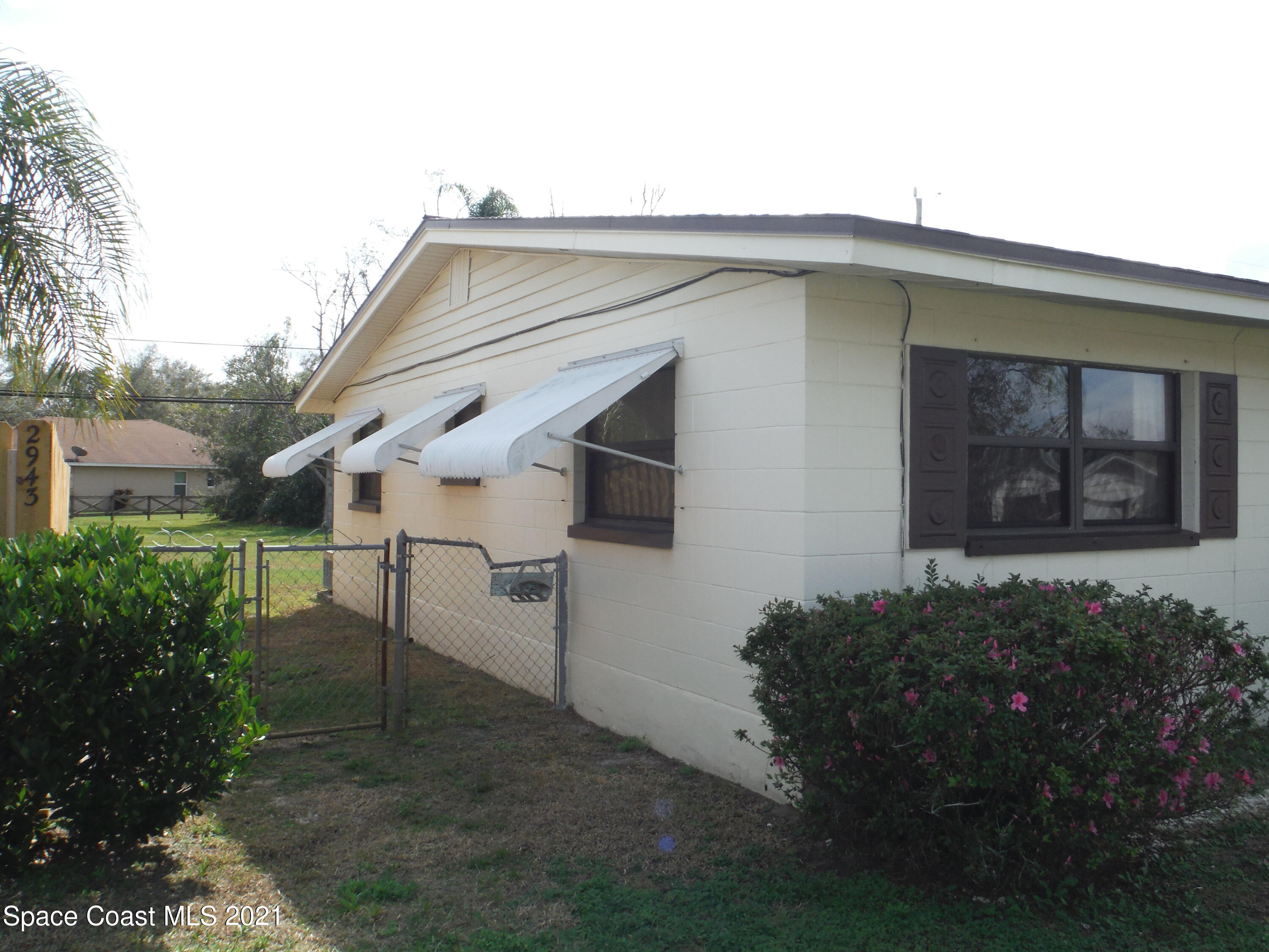 3001 Pembrooke Road Titusville, FL 32796 - Photo 4 of 20 DSCF5540