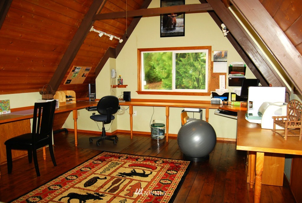 1503 Southwest Cook Road Port Orchard, WA 98367 - Photo 13 of 22 Gallery Image 13