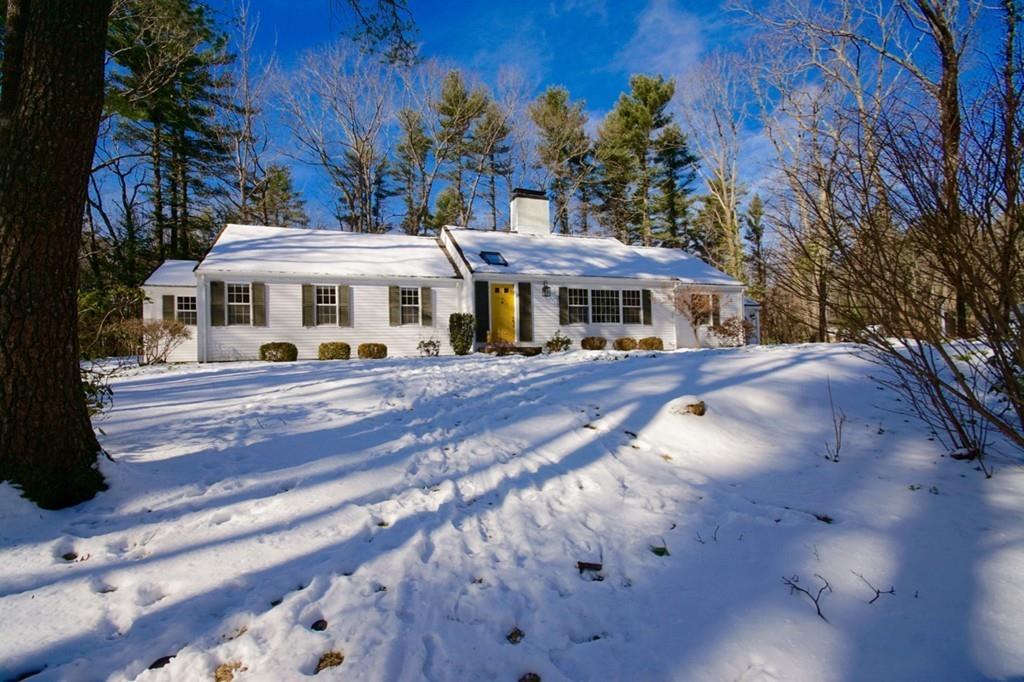 19 Towne Road Boxford, MA 01921 - Photo 4 of 39 a front view of a building with street view