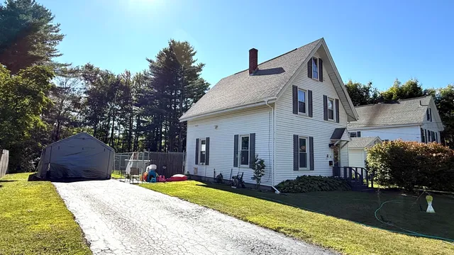 $275,000 | 35 Silver Road, Bangor, ME 04401