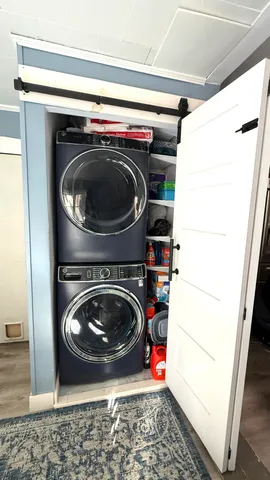 $275,000 | 35 Silver Road, Bangor, ME 04401