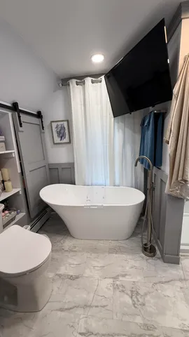 $275,000 | 35 Silver Road, Bangor, ME 04401