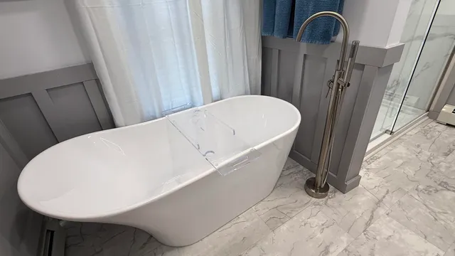 $275,000 | 35 Silver Road, Bangor, ME 04401