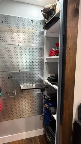 $275,000 | 35 Silver Road, Bangor, ME 04401