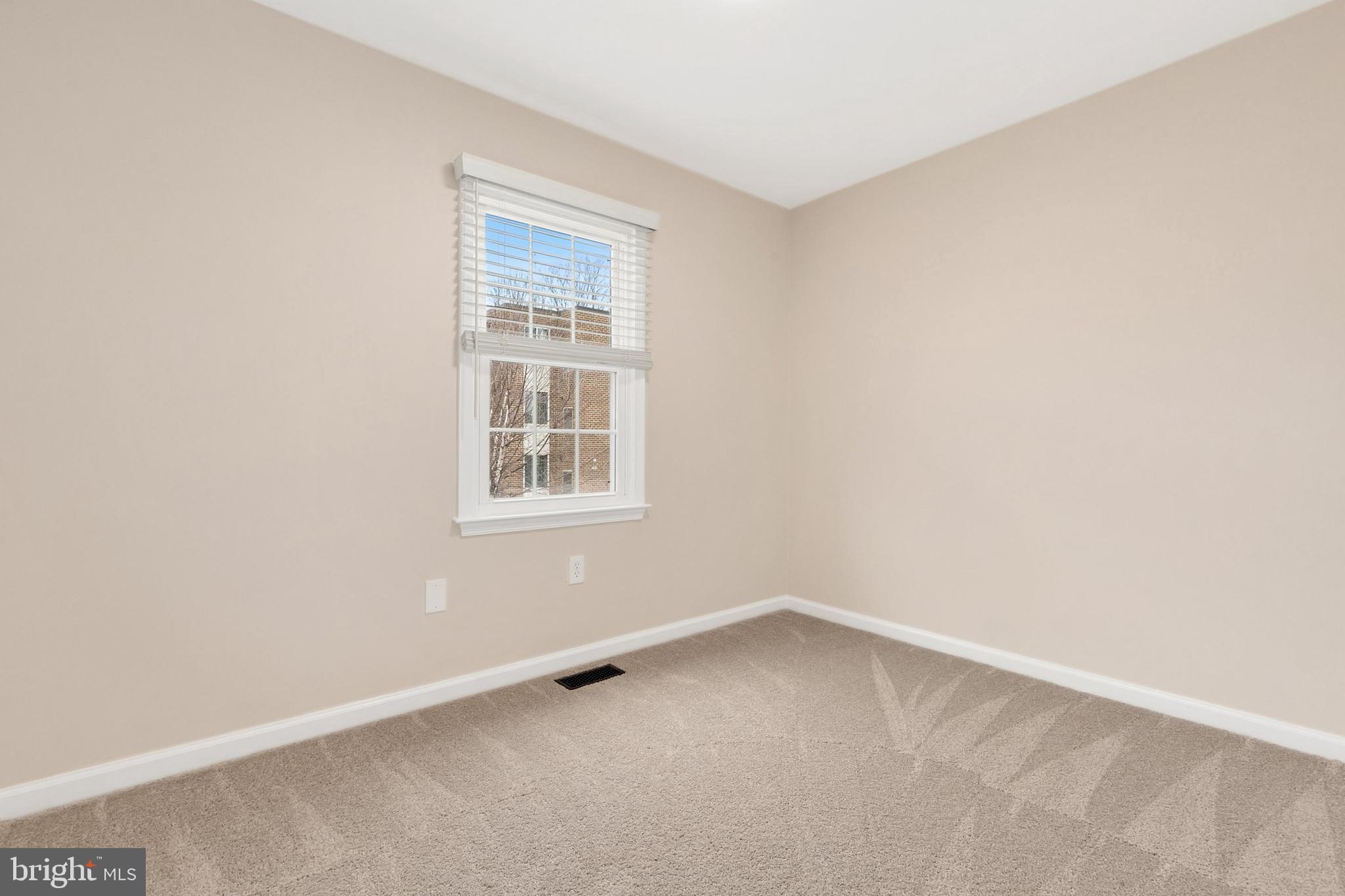 3133 Beaverwood Lane Silver Spring, MD 20906 - Photo 27 of 41 an empty room with a window