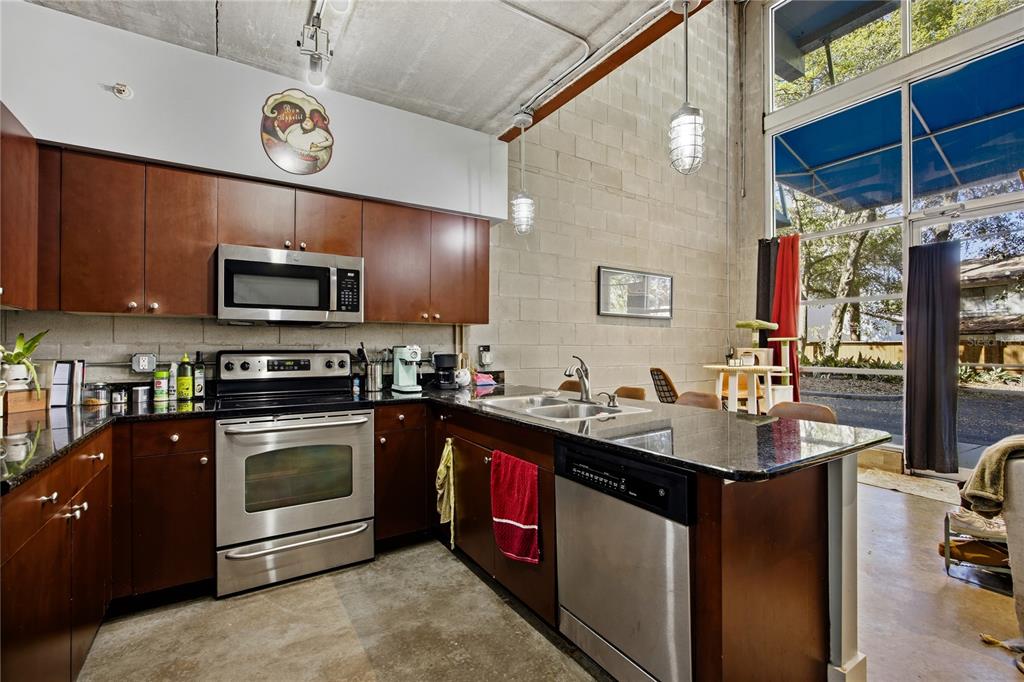 2515 Southwest 35th Place, Unit 117 Gainesville, FL 32608 - Photo 14 of 35